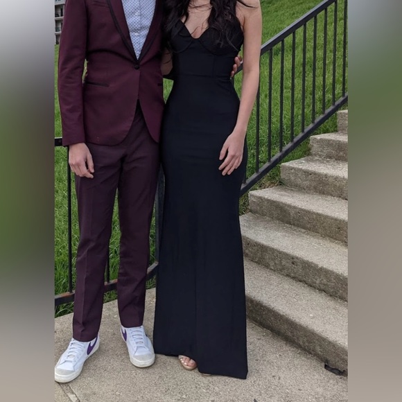 La Femme Prom Dress Black Lace-Up - Picture 3 of 4